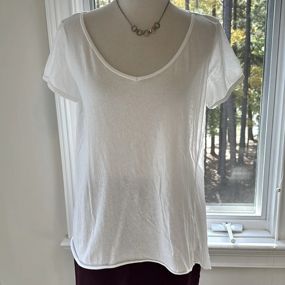 Frank & Eileen White SS Tee Lab Wide V-neck Tee, Medium, EUC - Picture 1 of 10